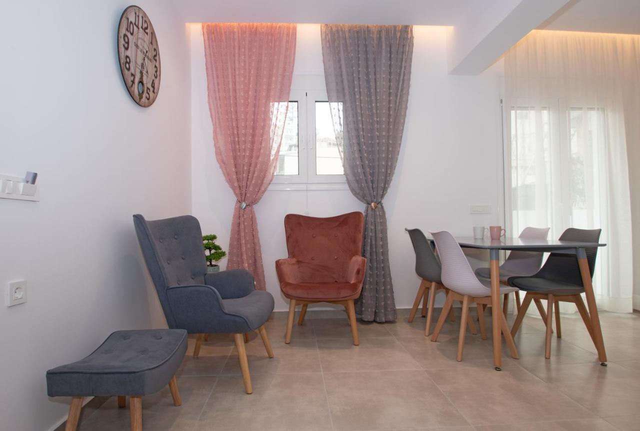 Anthi Apartment *